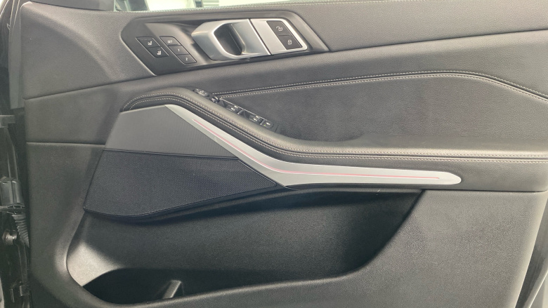 BMW X5 xDrive40i xLine 5dr Auto Petrol Estate